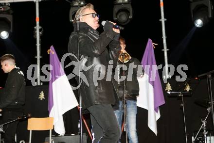 SK Austria Klagenfurt. Mitsing-Konzert. Kaernten singt Weihnachtslieder.  Nik P.. Klagenfurt, am 1.12.2019.
Foto: Kuess
www.qspictures.net
---
pressefotos, pressefotografie, kuess, qs, qspictures, sport, bild, bilder, bilddatenbank