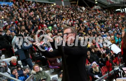 SK Austria Klagenfurt. Mitsing-Konzert. Kaernten singt Weihnachtslieder.  Nik P.. Klagenfurt, am 1.12.2019.
Foto: Kuess
www.qspictures.net
---
pressefotos, pressefotografie, kuess, qs, qspictures, sport, bild, bilder, bilddatenbank