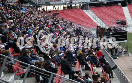 SK Austria Klagenfurt. Mitsing-Konzert. Kaernten singt Weihnachtslieder.   Klagenfurt, am 1.12.2019.
Foto: Kuess
www.qspictures.net
---
pressefotos, pressefotografie, kuess, qs, qspictures, sport, bild, bilder, bilddatenbank