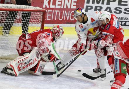 EBEL. Eishockey Bundesliga. KAC gegen	EC Red Bull Salzburg. Lars Haugen, Thomas Koch, (KAC), Brent Regner  (Salzburg). Klagenfurt, am 6.12.2019.
Foto: Kuess
www.qspictures.net

---
pressefotos, pressefotografie, kuess, qs, qspictures, sport, bild, bilder, bilddatenbank