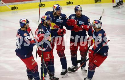 EBEL. Eishockey Bundesliga. EC VSV gegen EC Red Bull Salzburg. Torjubel Brent Regner,  Dominique Heinrich, Thomas Raffl, Alexander Pallestrang, John Hughes  (Salzburg). Villach, am 13.12.2019.
Foto: Kuess
www.qspictures.net
---
pressefotos, pressefotografie, kuess, qs, qspictures, sport, bild, bilder, bilddatenbank