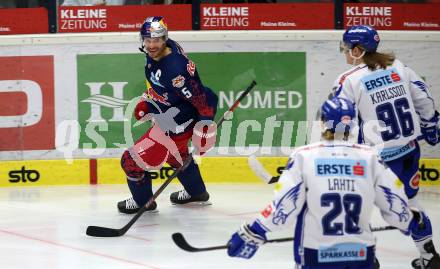 EBEL. Eishockey Bundesliga. EC VSV gegen EC Red Bull Salzburg.  Torjubel Thomas Raffl (Salzburg). Villach, am 13.12.2019.
Foto: Kuess
www.qspictures.net
---
pressefotos, pressefotografie, kuess, qs, qspictures, sport, bild, bilder, bilddatenbank