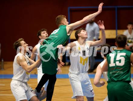 Basketball Zweite Liga 2019/2020. Grunddurchgang 14. Runde. Woerthersee Piraten gegen Dornbirn Lions. Lukas Simoner, Tevz Ruzic (Piraten),  Javier Medori  (Dornbirn). Klagenfurt, am 14.12.2019.
Foto: Kuess
www.qspictures.net

---
pressefotos, pressefotografie, kuess, qs, qspictures, sport, bild, bilder, bilddatenbank