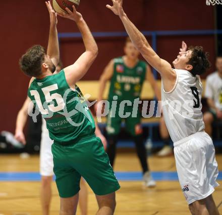 Basketball Zweite Liga 2019/2020. Grunddurchgang 14. Runde. Woerthersee Piraten gegen Dornbirn Lions. Simon Finzgar, (Piraten), Adrian Sanchez Rodriguez  (Dornbirn). Klagenfurt, am 14.12.2019.
Foto: Kuess
www.qspictures.net

---
pressefotos, pressefotografie, kuess, qs, qspictures, sport, bild, bilder, bilddatenbank