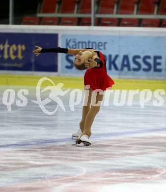 Eiskunstlauf. Oesterreichische Meisterschaften. Olga Mikutina.  Klagenfurt, am 14.12.2019.
Foto: Kuess
www.qspictures.net

---
pressefotos, pressefotografie, kuess, qs, qspictures, sport, bild, bilder, bilddatenbank