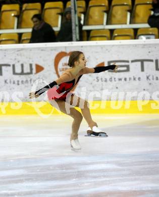 Eiskunstlauf. Oesterreichische Meisterschaften. Olga Mikutina.  Klagenfurt, am 14.12.2019.
Foto: Kuess
www.qspictures.net

---
pressefotos, pressefotografie, kuess, qs, qspictures, sport, bild, bilder, bilddatenbank