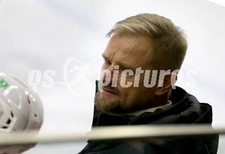 EBEL. Eishockey Bundesliga. KAC gegen	EHC Liwest Black Wings Linz. Trainer Petri Matikainen (KAC). Klagenfurt, am 15.12.2019.
Foto: Kuess
www.qspictures.net

---
pressefotos, pressefotografie, kuess, qs, qspictures, sport, bild, bilder, bilddatenbank