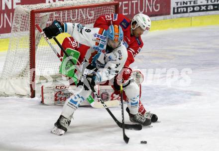 EBEL. Eishockey Bundesliga. KAC gegen	EHC Liwest Black Wings Linz. Thomas HUndertpfund,  (KAC), Rick Schofield (Linz). Klagenfurt, am 15.12.2019.
Foto: Kuess
www.qspictures.net

---
pressefotos, pressefotografie, kuess, qs, qspictures, sport, bild, bilder, bilddatenbank