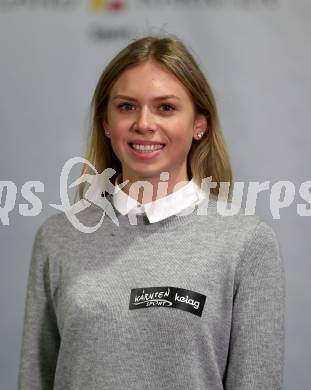 Kaernten Sport. Sportlermeeting. Package Uebergabe.  Yana Dobnig (Radsport). Klagenfurt, 17.12.2019.
Foto: Kuess 
www.qspictures.net
---
pressefotos, pressefotografie, kuess, qs, qspictures, sport, bild, bilder, bilddatenbank