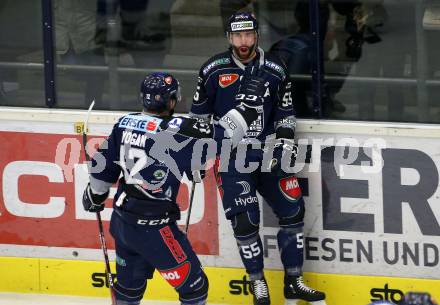 EBEL. Eishockey Bundesliga. VSV gegen Hydro Fehervar AV 19.  Torjubel Andrew Sarauer, Andrew Michael Yogan  (Fehervar). Villach, am 10.1.2020.
Foto: Kuess
www.qspictures.net
---
pressefotos, pressefotografie, kuess, qs, qspictures, sport, bild, bilder, bilddatenbank