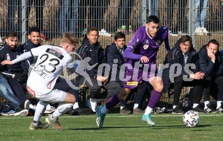 Fussball Bundesliga. 2. Liga. Testspiel. RZ Pellets WAC gegen SK Austria Klagenfurt. Lukas Schoefl,  (WAC), Baris Ekincier (Klagenfurt). St. Andrae, am 11.1.2020.
Foto: Kuess
www.qspictures.net
---
pressefotos, pressefotografie, kuess, qs, qspictures, sport, bild, bilder, bilddatenbank