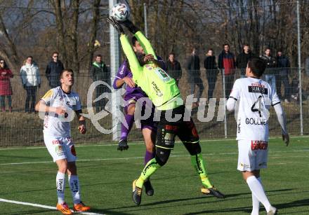 Fussball Bundesliga. 2. Liga. Testspiel. RZ Pellets WAC gegen SK Austria Klagenfurt. Manuel Kuttin,  (WAC), Darijo Pecirep (Klagenfurt). St. Andrae, am 11.1.2020.
Foto: Kuess
www.qspictures.net
---
pressefotos, pressefotografie, kuess, qs, qspictures, sport, bild, bilder, bilddatenbank