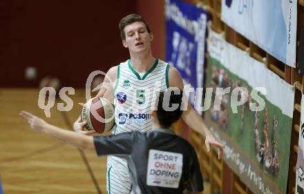 Basketball Zweite Liga 2019/2020. Grunddurchgang 17. Runde. KOS Celovec gegen  BBU Salzburg. Andi Smrtnik (KOS Celovec). Klagenfurt, am 11.1.2020.
Foto: Kuess
www.qspictures.net

---
pressefotos, pressefotografie, kuess, qs, qspictures, sport, bild, bilder, bilddatenbank