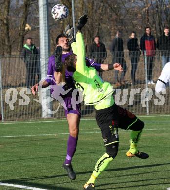 Fussball Bundesliga. 2. Liga. Testspiel. RZ Pellets WAC gegen SK Austria Klagenfurt. Manuel Kuttin,  (WAC), Darijo Pecirep (Klagenfurt). St. Andrae, am 11.1.2020.
Foto: Kuess
www.qspictures.net
---
pressefotos, pressefotografie, kuess, qs, qspictures, sport, bild, bilder, bilddatenbank