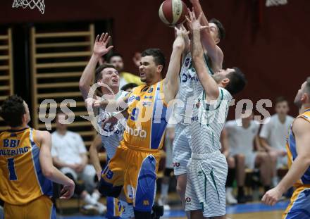 Basketball Zweite Liga 2019/2020. Grunddurchgang 17. Runde. KOS Celovec gegen  BBU Salzburg. Andi Smrtnik, Rijad Dzigal, Toman Feinig (KOS Celovec), Tomasz Mucha  (Salzburg). Klagenfurt, am 11.1.2020.
Foto: Kuess
www.qspictures.net

---
pressefotos, pressefotografie, kuess, qs, qspictures, sport, bild, bilder, bilddatenbank