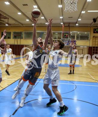 Basketball Zweite Liga 2019/2020. Grunddurchgang 18. Runde. Woerthersee Piraten gegen Fuerstenfeld Panthers. Lukas Simoner, (Piraten),  Adnan Hajder (Fuerstenfeld). Klagenfurt, am 18.1.2020.
Foto: Kuess
www.qspictures.net

---
pressefotos, pressefotografie, kuess, qs, qspictures, sport, bild, bilder, bilddatenbank