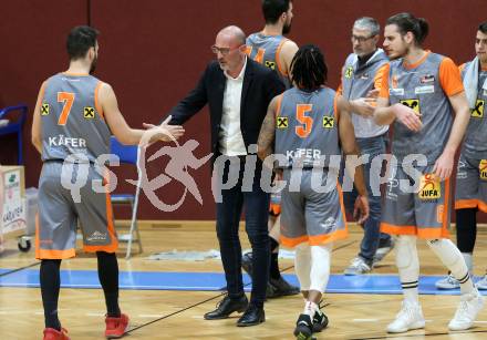 Basketball Zweite Liga 2019/2020. Grunddurchgang 18. Runde. Woerthersee Piraten gegen Fuerstenfeld Panthers.  Trainer Flavio Priulla (Fuerstenfeld). Klagenfurt, am 18.1.2020.
Foto: Kuess
www.qspictures.net

---
pressefotos, pressefotografie, kuess, qs, qspictures, sport, bild, bilder, bilddatenbank