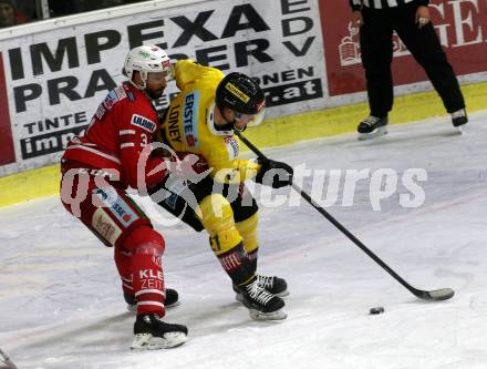 EBEL. Eishockey Bundesliga. KAC gegen	spusu Vienna Capitals. Fischer David Joseph (KAC),  Loney Ty (Vienna Capitals). Klagenfurt, am 24.1.2020.
Foto: Kuess
www.qspictures.net

---
pressefotos, pressefotografie, kuess, qs, qspictures, sport, bild, bilder, bilddatenbank