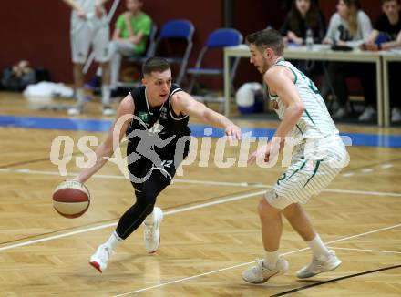 Basketball Zweite Liga 2019/2020. Play Down 1. Runde. KOS Celovec gegen  Raiders Tirol. Martin Bajc (KOS Celovec), Roman Skvasik (Tirol). Klagenfurt, am 22.2.2020.
Foto: Kuess
www.qspictures.net

---
pressefotos, pressefotografie, kuess, qs, qspictures, sport, bild, bilder, bilddatenbank