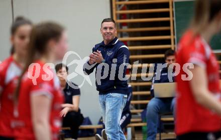 Volleyball. AVL. ATSC Kelag Wildcats Klagenfurt gegen VC Tirol. Jubel Trainer Helmut Voggenberger (Wildcats). Klagenfurt, am 22.2.2020.
Foto: Kuess
---
pressefotos, pressefotografie, kuess, qs, qspictures, sport, bild, bilder, bilddatenbank