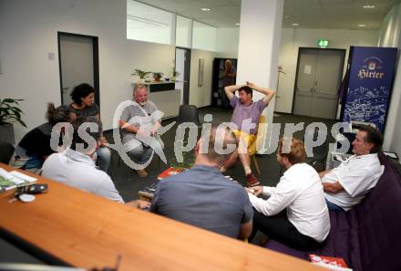 Fussball. 2. Liga. 100 Jahr Feier SK Austria Klagenfurt. Egyd Gstaettner, Walter Grill, Willy Haslitzers, Christian Rosenzopf, Matthias Imhof. Klagenfurt, am 15.7.2020.
Foto: Kuess
www.qspictures.net
---
pressefotos, pressefotografie, kuess, qs, qspictures, sport, bild, bilder, bilddatenbank