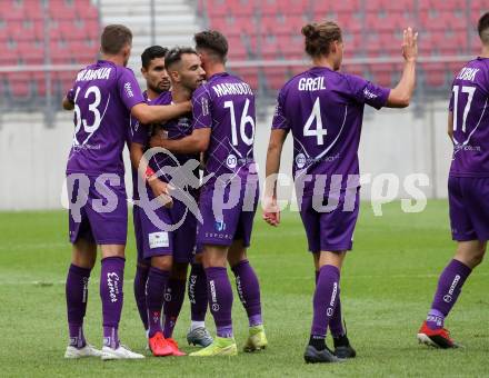 Fussball. 2. Liga. SK Austria Klagenfurt gegen Floridsdorfer AC Wien.  Torjubel Ivan Saravanja, Maximiliano Mareira Romero,   Okan Aydin, Oliver Markoutz, Patrick Greil (Klagenfurt). Klagenfurt, am 18.7.2020.
Foto: Kuess
www.qspictures.net
---
pressefotos, pressefotografie, kuess, qs, qspictures, sport, bild, bilder, bilddatenbank