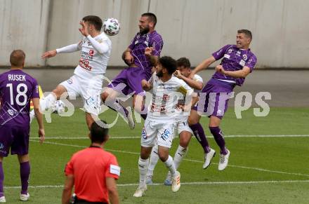 Fussball. 2. Liga. SK Austria Klagenfurt gegen Floridsdorfer AC Wien.  Kosmas Gkezos, Ivan Saravanja  (Klagenfurt), Stefan Umjenovic (FAC Wien). Klagenfurt, am 18.7.2020.
Foto: Kuess
www.qspictures.net
---
pressefotos, pressefotografie, kuess, qs, qspictures, sport, bild, bilder, bilddatenbank