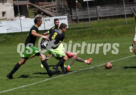 Fussball. 2. Klasse B. Kleinkirchheim gegen Draschitz. Mario Dilberovic (Kleinkirchheim),   Philipp Novak (Draschitz). Kleinkirchheim, 1.8.2020.
Foto: Kuess
---
pressefotos, pressefotografie, kuess, qs, qspictures, sport, bild, bilder, bilddatenbank