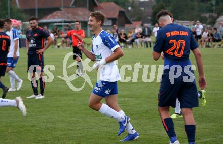 Fussball Kaerntner Liga. Kraig gegen Treibach.  Torjubel Lukas Maximilian Pippan (Treibach). Kraig, am 7.8.2020.
Foto: Kuess
---
pressefotos, pressefotografie, kuess, qs, qspictures, sport, bild, bilder, bilddatenbank