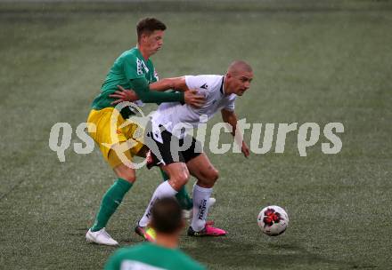 Fussball Regionalliga. Spittal gegen Voecklamarkt.  Nico Raphaele Stranner (Spittal), Philipp Birglehner (Voecklamarkt). Spittal, 14.8.2020.
Foto: Kuess
---
pressefotos, pressefotografie, kuess, qs, qspictures, sport, bild, bilder, bilddatenbank