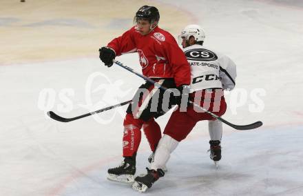 Eishockey. Training KAC. Marco Rossi, Steven Strong. Klagenfurt, am 18.8.2020.
Foto: Kuess
---
pressefotos, pressefotografie, kuess, qs, qspictures, sport, bild, bilder, bilddatenbank