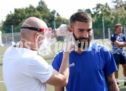 Fussball. 2. Liga. SK Austria Klagenfurt. Training.  Walter Reichel, Kosmas Gkezos. Klagenfurt, am 17.8.2020.
Foto: Kuess
www.qspictures.net
---
pressefotos, pressefotografie, kuess, qs, qspictures, sport, bild, bilder, bilddatenbank