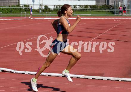 Leichtathletik.  400 Meter Huerden.  Magdalena Kulnik (KLC). Villach, am 8.8.2020.
Foto: Kuess
---
pressefotos, pressefotografie, kuess, qs, qspictures, sport, bild, bilder, bilddatenbank