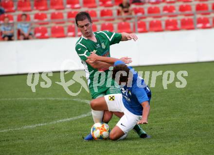 Fussball. Unterliga West. Matrei gegen Lienz.  Mathias Schneeberger (Matrei), Johannes Peter Ganner (Lienz). Matrei, 15.8.2020.
Foto: Kuess
---
pressefotos, pressefotografie, kuess, qs, qspictures, sport, bild, bilder, bilddatenbank