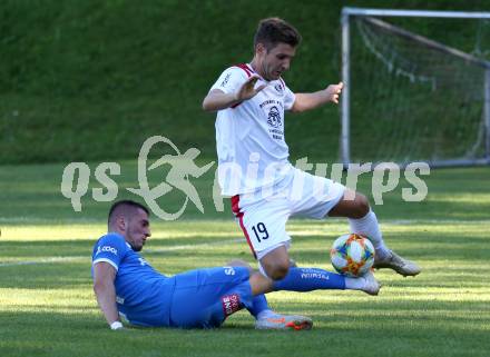 Fussball. Kaerntner Liga. Atus Ferlach gegen SAK. Hannes Esterle (Ferlach), Zoran Vukovic (SAK). Ferlach, 22.8.2020.
Foto: Kuess
---
pressefotos, pressefotografie, kuess, qs, qspictures, sport, bild, bilder, bilddatenbank