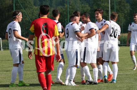 Fussball 1. Klasse C. Glanegg gegen St. Veit. Torjubel Marco Messner, Manuel Riesser (St. Veit). Glanegg, am 23.8.2020.
Foto: Kuess
---
pressefotos, pressefotografie, kuess, qs, qspictures, sport, bild, bilder, bilddatenbank