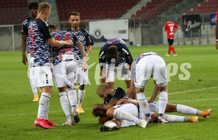 Fussball OEFB Cup. SK Austria KLagenfurt gegen Stadl-Paura. Torjubel Kosmas Gkezos, Fabio Markelic (Klagenfurt). KLagenfurt, am 28.8.2020.
Foto: Kuess
---
pressefotos, pressefotografie, kuess, qs, qspictures, sport, bild, bilder, bilddatenbank