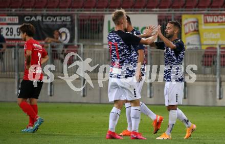 Fussball OEFB Cup. SK Austria KLagenfurt gegen Stadl-Paura. Torjubel Benjamin Hadzic, Okan Aydin (Klagenfurt). KLagenfurt, am 28.8.2020.
Foto: Kuess
---
pressefotos, pressefotografie, kuess, qs, qspictures, sport, bild, bilder, bilddatenbank