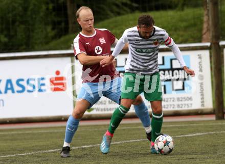 Fussball 2. KLasse C. SV Moosburg gegen SV Weitensfeld. Sebastian Sagmeister,  (Moosburg),  Raphael Obmann  (Weitensfeld). Moosburg, am 30.8.3030.
Foto: Kuess
---
pressefotos, pressefotografie, kuess, qs, qspictures, sport, bild, bilder, bilddatenbank