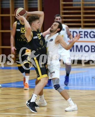 Basketball Austria Cup. Woerthersee Piraten gegen Fuerstenfeld Panthers.  Alen Repac (Piraten), Roland Reinelt (Fuerstenfeld). Klagenfurt, am 20.9.2020.
Foto: Kuess
www.qspictures.net

---
pressefotos, pressefotografie, kuess, qs, qspictures, sport, bild, bilder, bilddatenbank