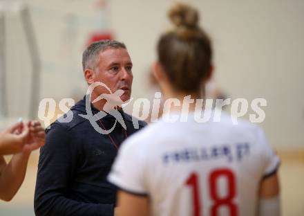 Volleyball Frauen. ATSC Kelag Wildcats. Testspiel.  Trainer Helmut Voggenberger. Klagenfurt, am 22.9.2020.
Foto: Kuess
---
pressefotos, pressefotografie, kuess, qs, qspictures, sport, bild, bilder, bilddatenbank