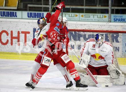 EBEL. Eishockey Bundesliga. KAC gegen	EC Red Bull Salzburg. Nicholas Eric Petersen,  (KAC), Alexander Pallestrang, Jesper Eliasson (Salzburg). Klagenfurt, am 22.11.2020.
Foto: Kuess
www.qspictures.net

---
pressefotos, pressefotografie, kuess, qs, qspictures, sport, bild, bilder, bilddatenbank