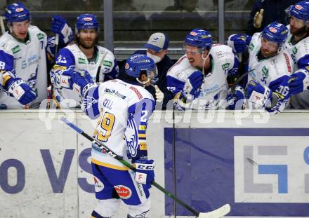 EBEL. Eishockey Bundesliga. VSV gegen EC Red Bull Salzburg.  Torjubel Sahir Gill, (VSV). Villach, am 25.11.2020.
Foto: Kuess
www.qspictures.net
---
pressefotos, pressefotografie, kuess, qs, qspictures, sport, bild, bilder, bilddatenbank