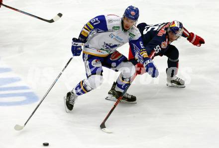 EBEL. Eishockey Bundesliga. VSV gegen EC Red Bull Salzburg.  Jordan Caron,  (VSV), Lukas Schreier (Salzburg). Villach, am 25.11.2020.
Foto: Kuess
www.qspictures.net
---
pressefotos, pressefotografie, kuess, qs, qspictures, sport, bild, bilder, bilddatenbank