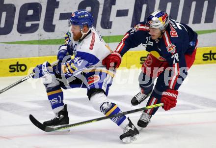 EBEL. Eishockey Bundesliga. VSV gegen EC Red Bull Salzburg. Jamie Fraser,  (VSV), Nico Feldner  (Salzburg). Villach, am 25.11.2020.
Foto: Kuess
www.qspictures.net
---
pressefotos, pressefotografie, kuess, qs, qspictures, sport, bild, bilder, bilddatenbank