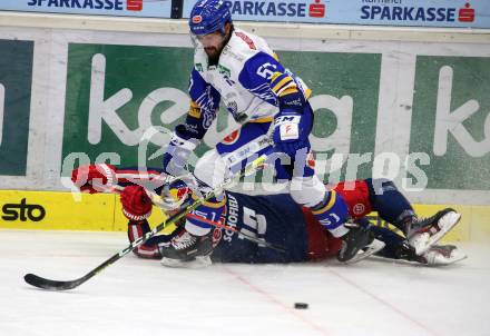 EBEL. Eishockey Bundesliga. VSV gegen EC Red Bull Salzburg.  Matt Mangene,  (VSV), Rick Schofield (Salzburg). Villach, am 25.11.2020.
Foto: Kuess
www.qspictures.net
---
pressefotos, pressefotografie, kuess, qs, qspictures, sport, bild, bilder, bilddatenbank