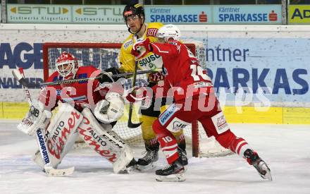 EBEL. Eishockey Bundesliga. KAC gegen	spusu Vienna Capitals. Sebastian Dahm, Thomas Vallant,  (KAC), Ty Loney (Vienna). Klagenfurt, am 29.11.2020.
Foto: Kuess
www.qspictures.net

---
pressefotos, pressefotografie, kuess, qs, qspictures, sport, bild, bilder, bilddatenbank