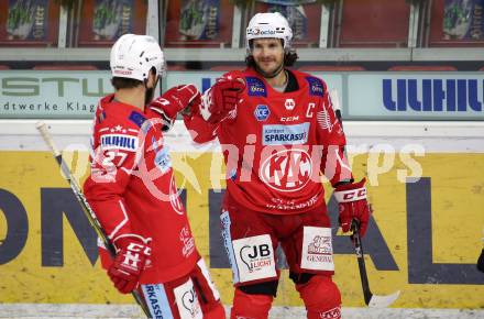 EBEL. Eishockey Bundesliga. KAC gegen	spusu Vienna Capitals.  Torjubel Manuel Ganahl, Thomas Hundertpfund (KAC). Klagenfurt, am 29.11.2020.
Foto: Kuess
www.qspictures.net

---
pressefotos, pressefotografie, kuess, qs, qspictures, sport, bild, bilder, bilddatenbank