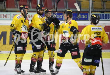 EBEL. Eishockey Bundesliga. KAC gegen	spusu Vienna Capitals.  Torjubel Alex Wall, Ali Wukovits, Fabio Artner, Graham McPhee, Taylor Vause (Vienna). Klagenfurt, am 29.11.2020.
Foto: Kuess
www.qspictures.net

---
pressefotos, pressefotografie, kuess, qs, qspictures, sport, bild, bilder, bilddatenbank