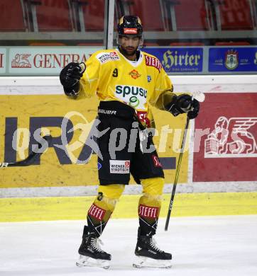 EBEL. Eishockey Bundesliga. KAC gegen	spusu Vienna Capitals.  Torjubel Ali Wukovits  (Vienna). Klagenfurt, am 29.11.2020.
Foto: Kuess
www.qspictures.net

---
pressefotos, pressefotografie, kuess, qs, qspictures, sport, bild, bilder, bilddatenbank